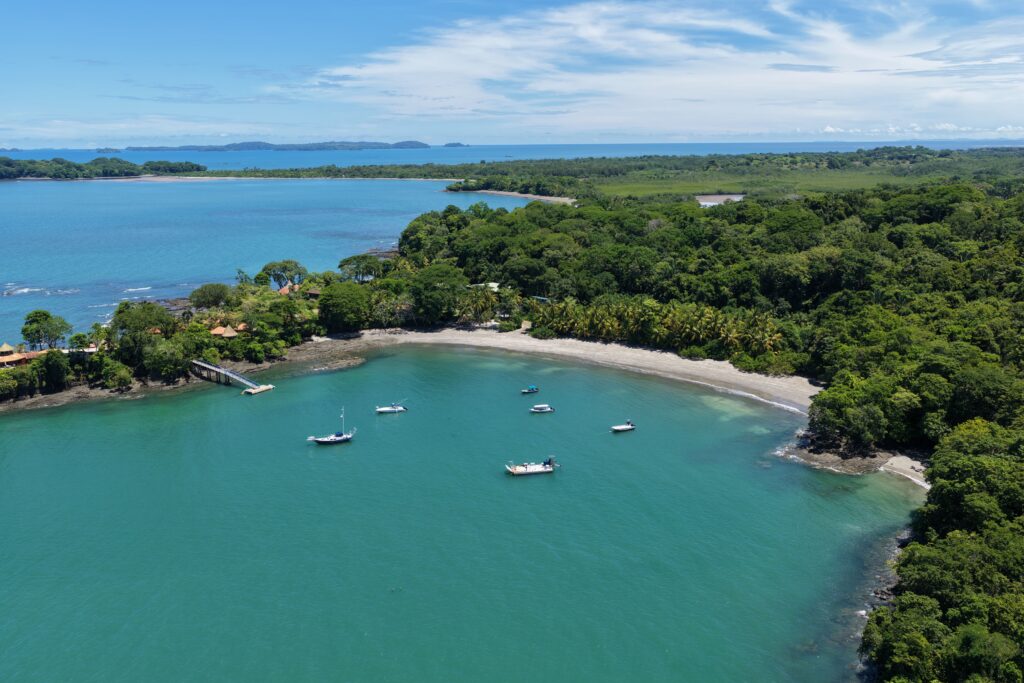 beaches in panama
