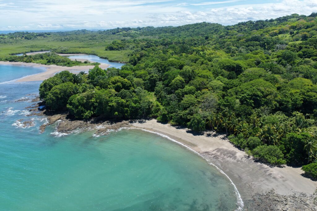beaches in panama