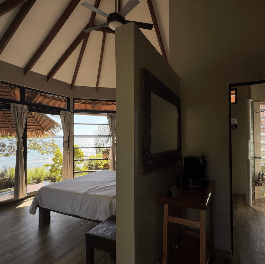 Pacific King Casita-min