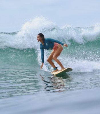 surfing panama