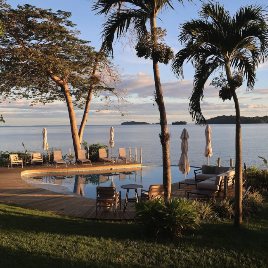 Infinity pool panama