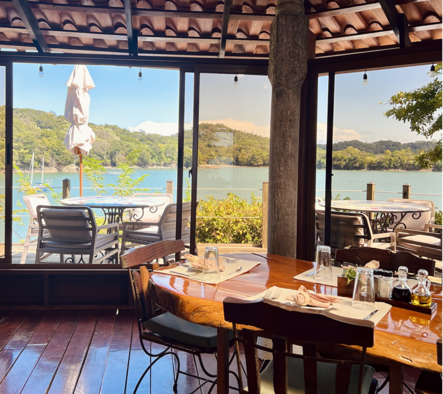 restaurant luxury all inclusive
